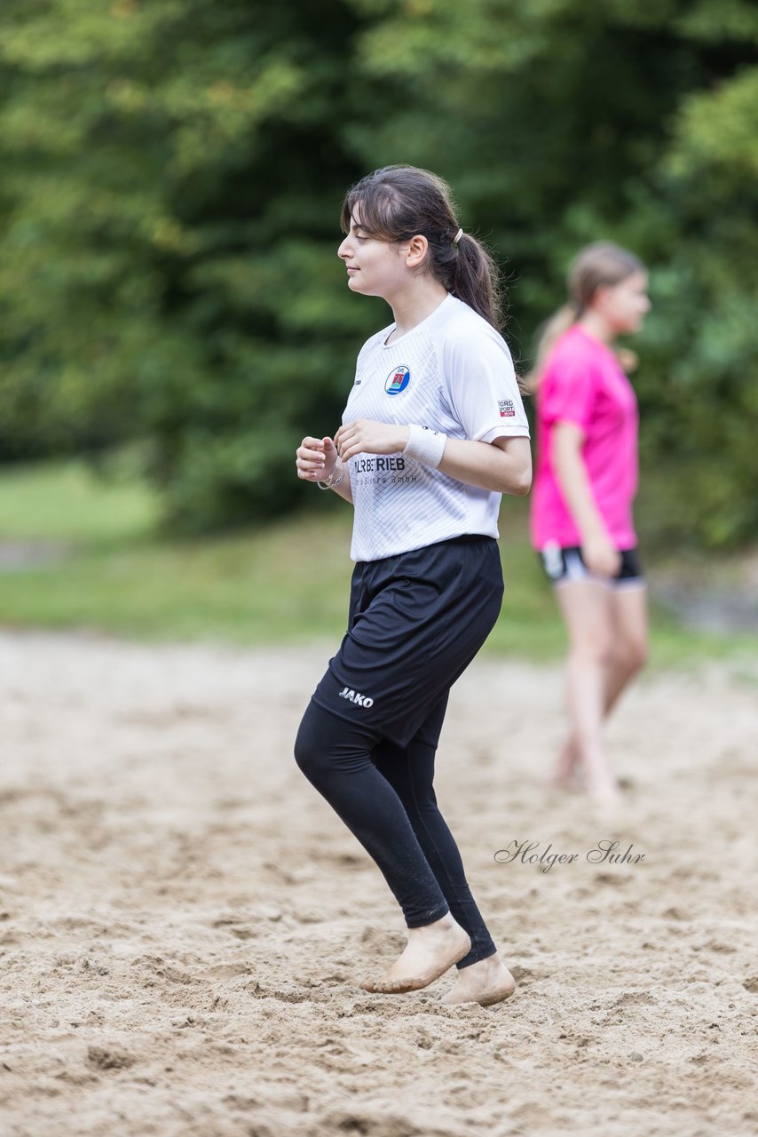 Bild 97 - wBJ/wCJ Beachsoccer Cup